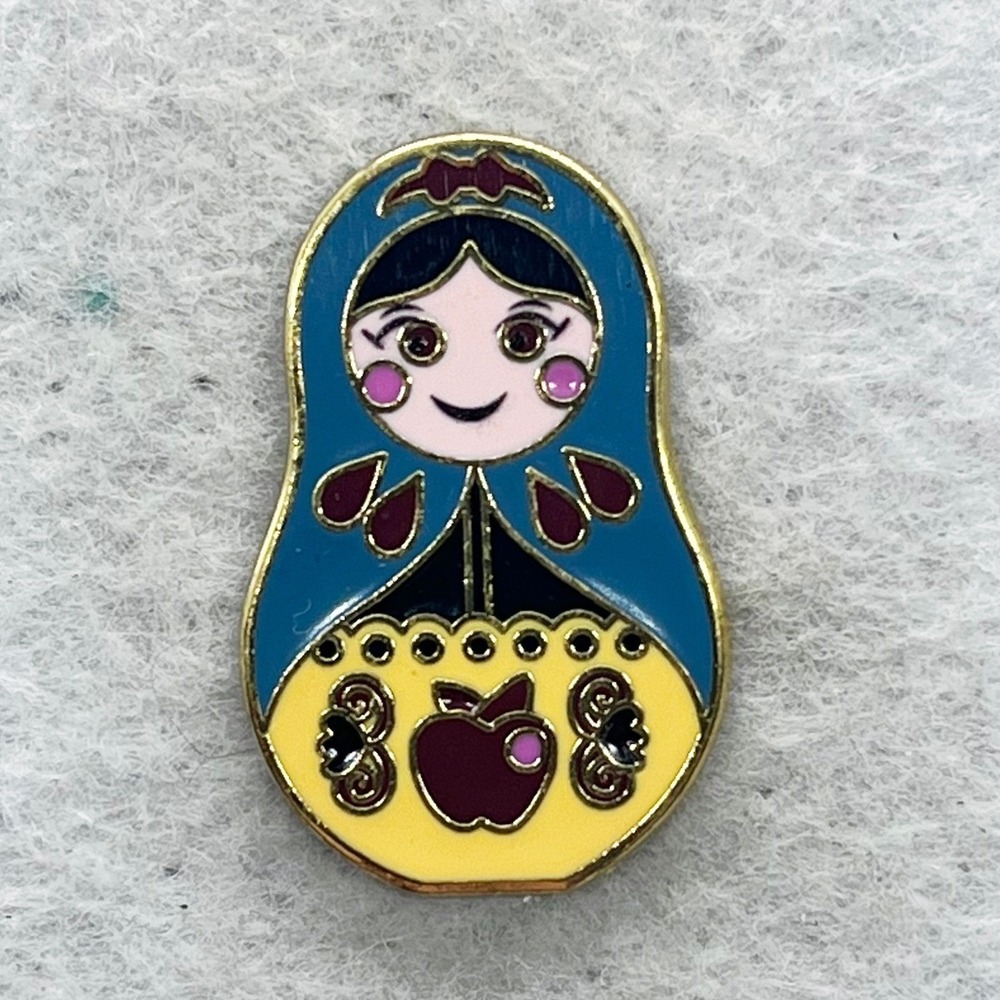 🔮 5/$25 Disney Nesting Dolls Snow White Pin